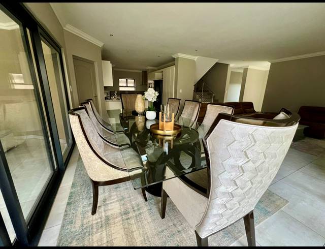 4 BEDROOM HOUSE FOR SALE IN LOMBARDY ESTATE